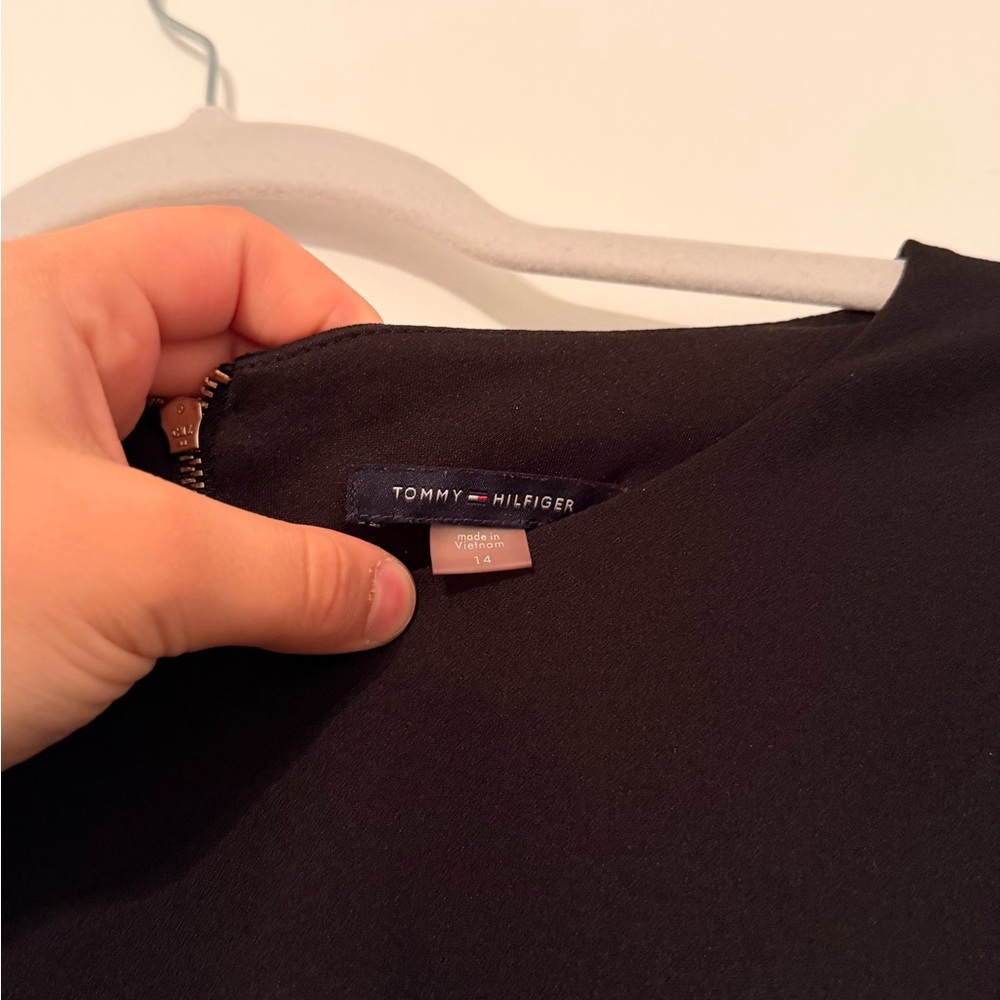 Tommy Hilfiger Black and Cream Asymmetrical Dress - Picture 5 of 5